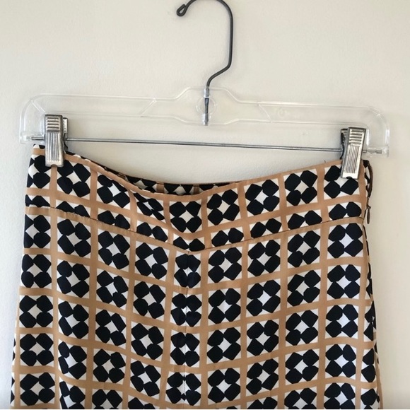 Geometric Wide Leg Pants - Picture 4 of 6